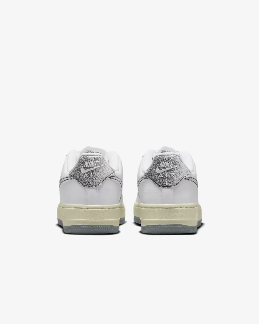 Кросівки Nike Air Force 1 Low DX1657-100