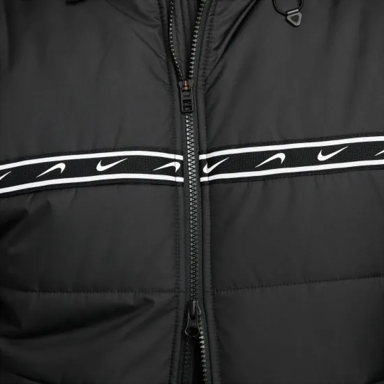 Куртка Nike Sportswear Storm‑FIT Windrunner DX2037-010