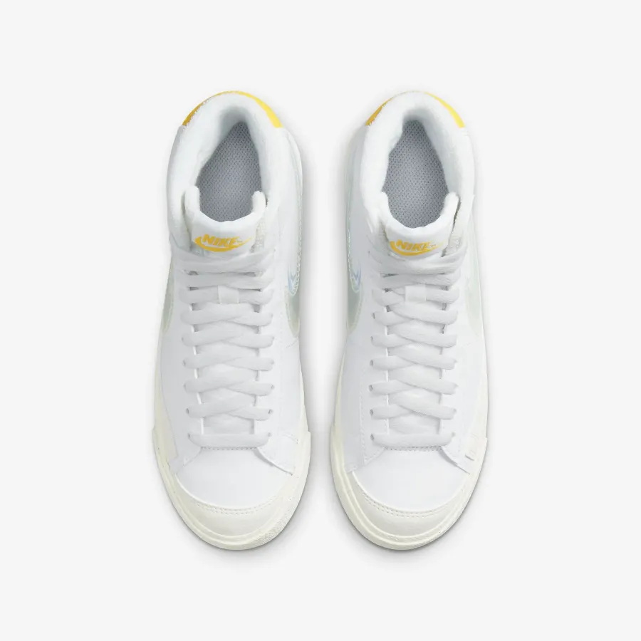 Кросівки Nike Blazer Mid '77 DX3070-100
