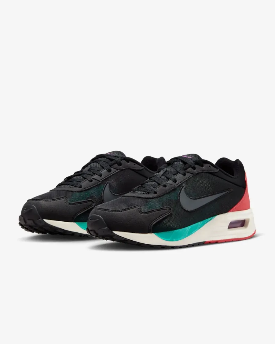 Кросівки Nike Air Max Solo DX3666-001