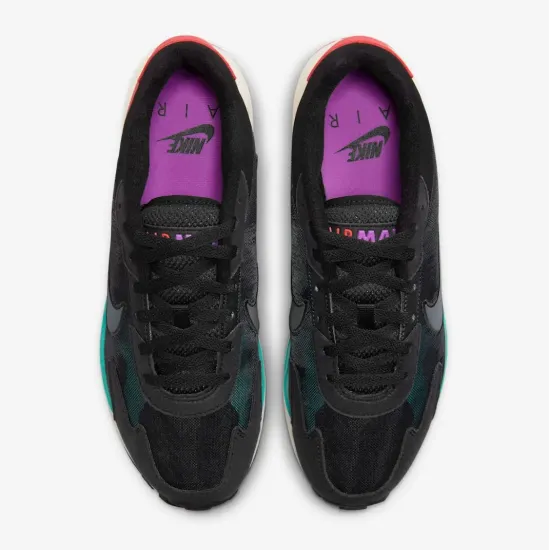 Кросівки Nike Air Max Solo DX3666-001