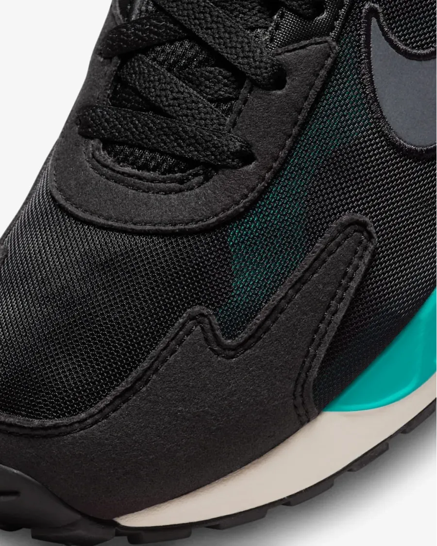 Кросівки Nike Air Max Solo DX3666-001
