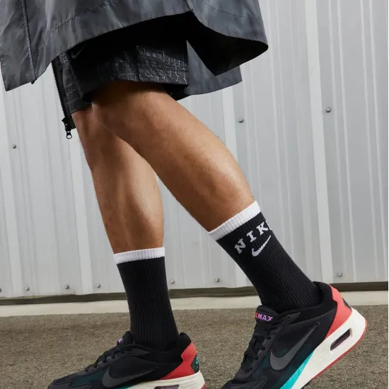 Кросівки Nike Air Max Solo DX3666-001