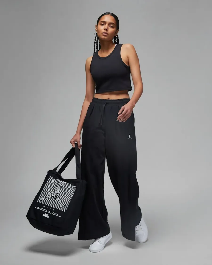 Топ Nike Air Jordan Tank DX4700-010