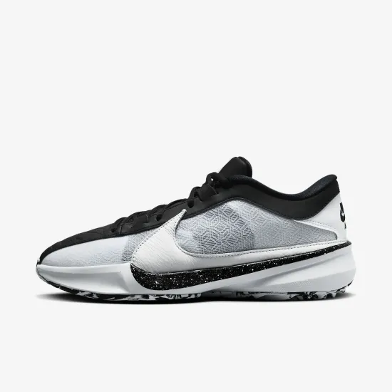 Кросівки Nike Zoom Freak 5 DX4985-101