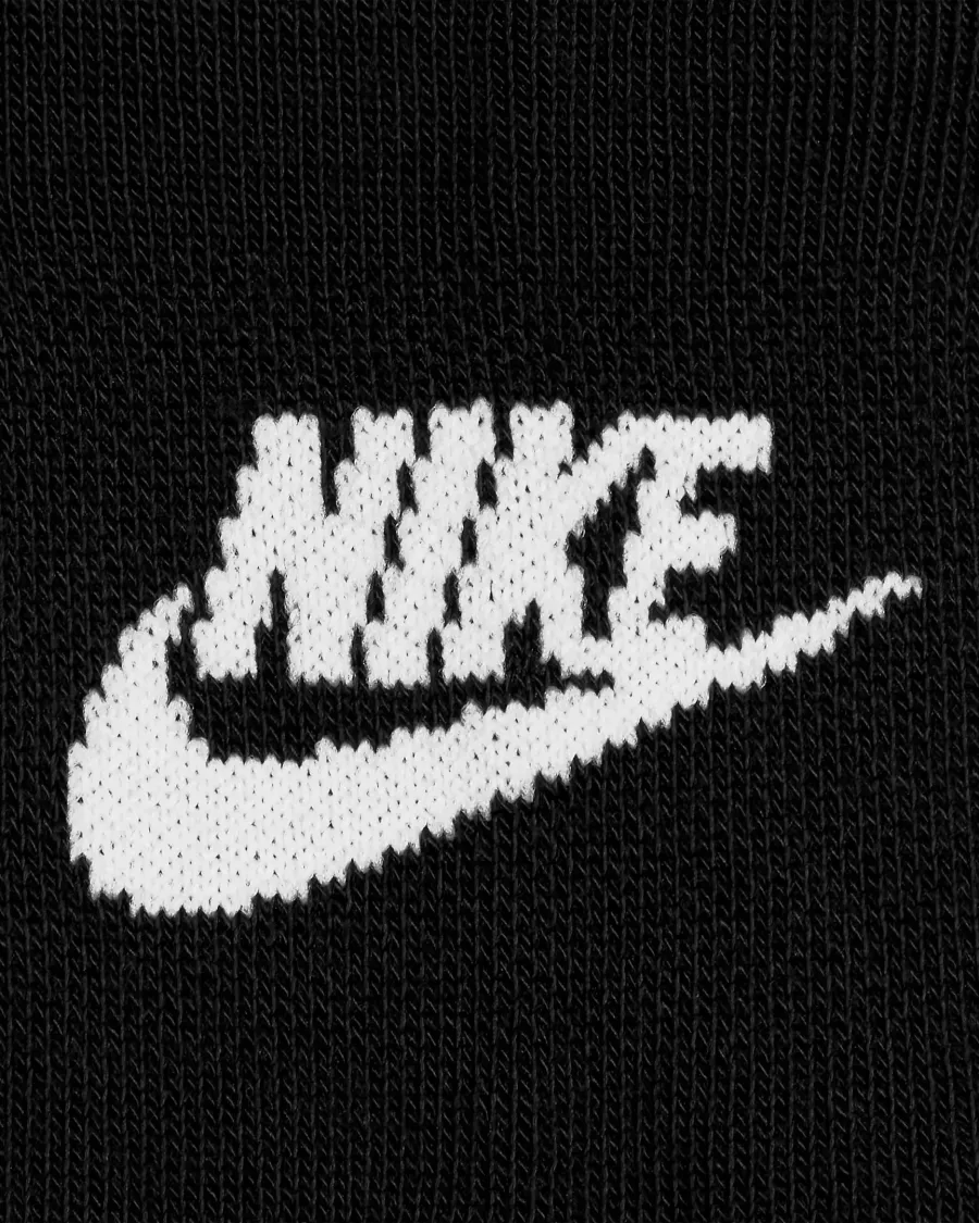 Шкарпетки Nike Sportswear Everyday Essential DX5075-010
