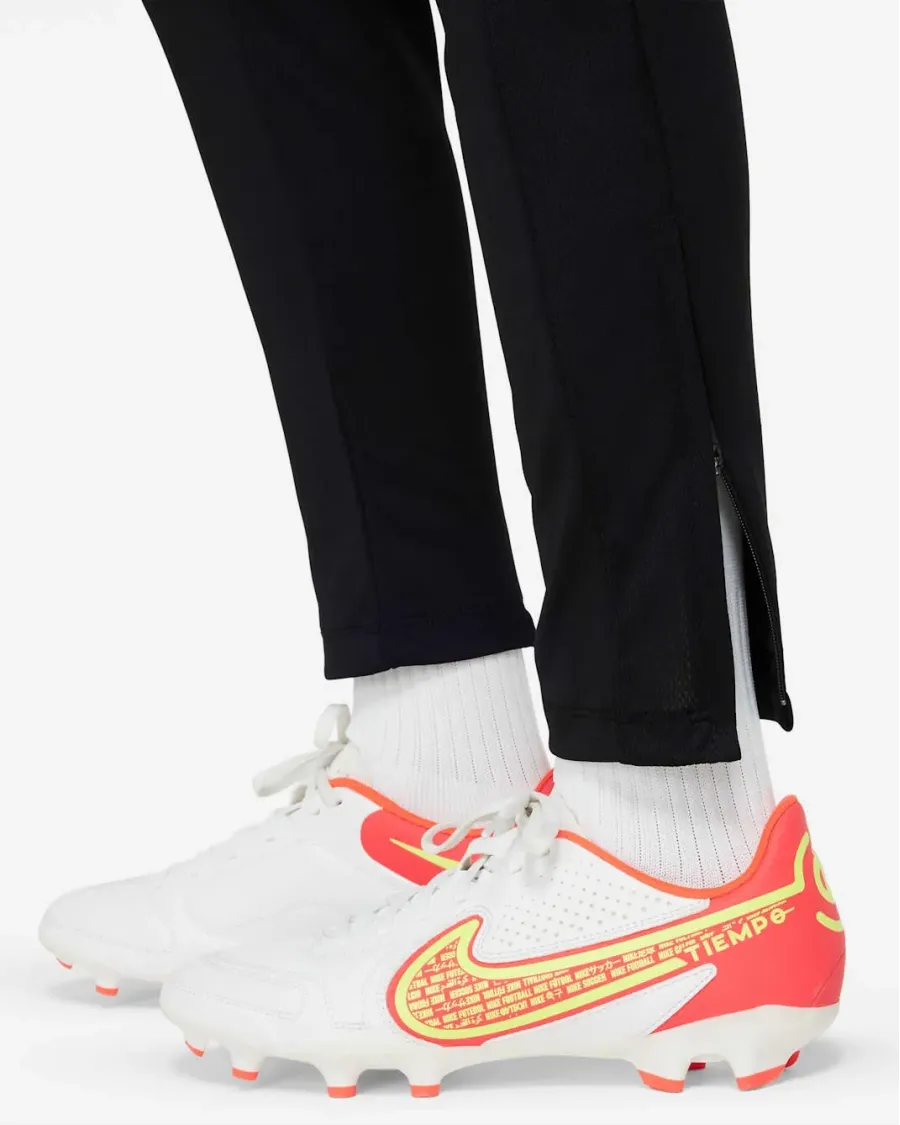 Штани Nike Dri-Fit Academy 23 DX5490-014