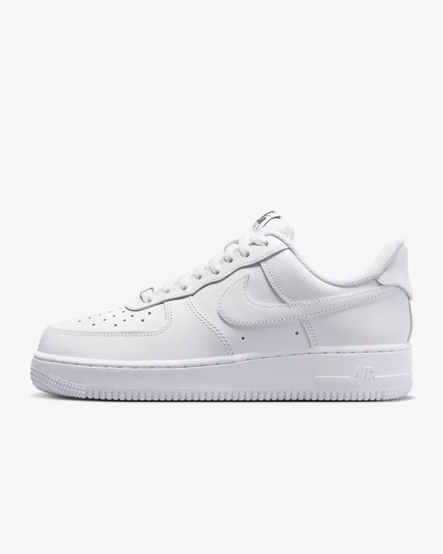 Кросівки Nike Air Force 1 '07 FlyEase DX5883-100