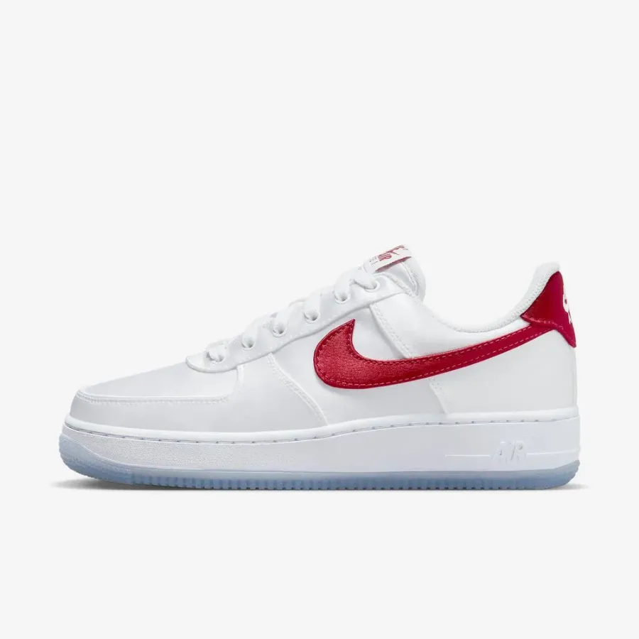 Кросівки Nike Air Force 1 '07 Essentials DX6541-100