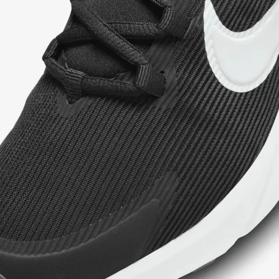 Кросівки Nike Star Runner 4 DX7615-001