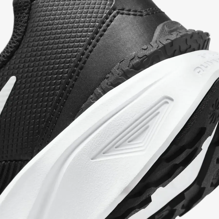 Кросівки Nike Star Runner 4 DX7615-001