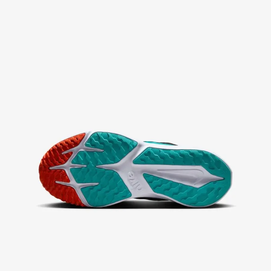 Кросівки Nike Star Runner 4 DX7615-009