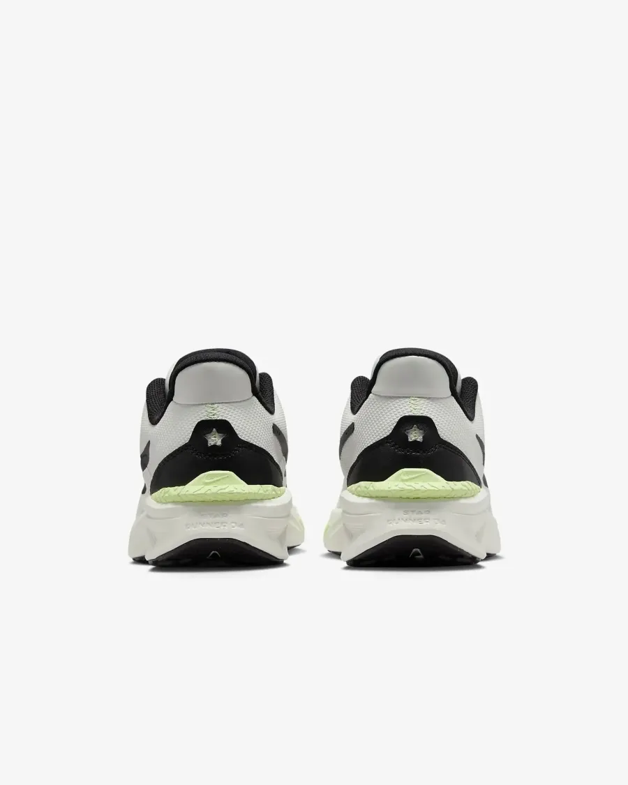 Кросівки Nike Star Runner 4 DX7615-102