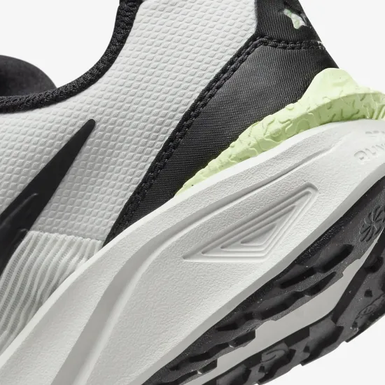 Кросівки Nike Star Runner 4 DX7615-102