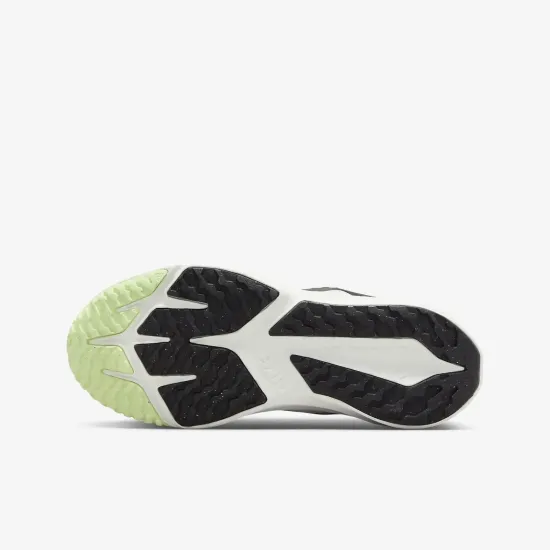 Кросівки Nike Star Runner 4 DX7615-102
