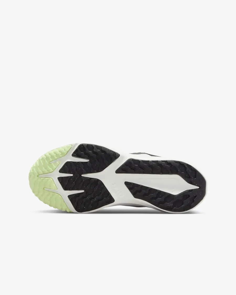 Кросівки Nike Star Runner 4 DX7615-102