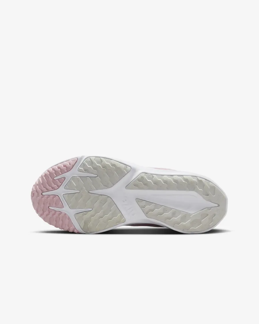 Кросівки Nike Star Runner 4 DX7615-602