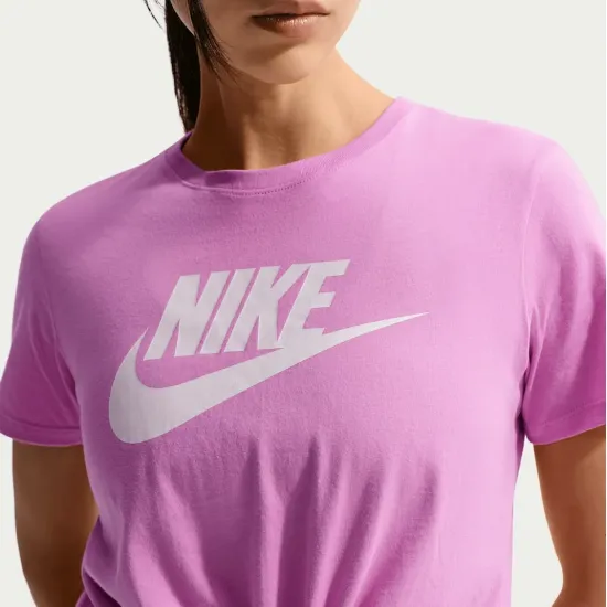Футболка Nike Sportswear Essentials DX7906-503