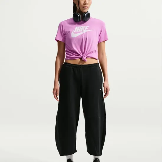 Футболка Nike Sportswear Essentials DX7906-503