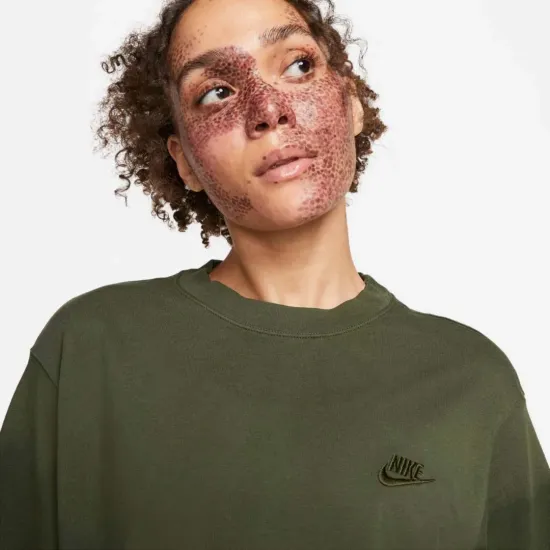 Футболка Nike Tee Essential+ DX7912-325