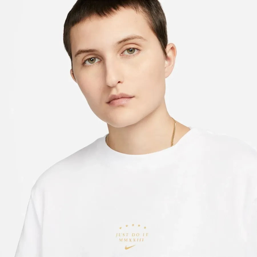 Футболка Nike Sportswear DX7940-100