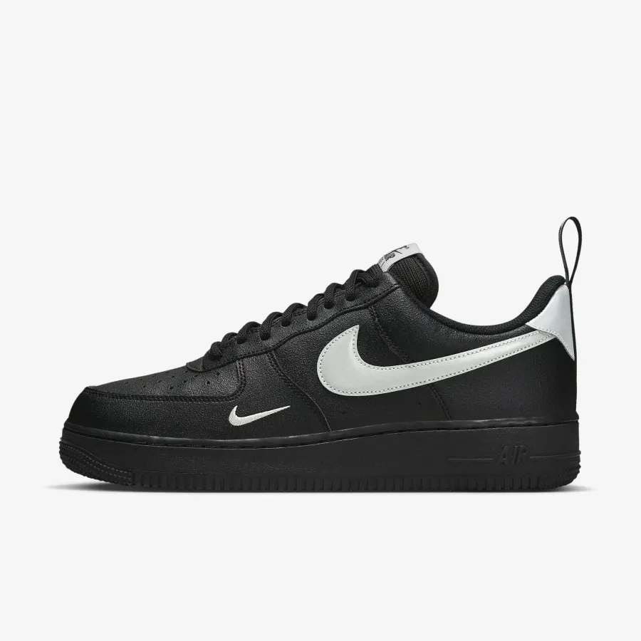 Кросівки Nike Air Force 1 Low '07 LV8 DX8967-001