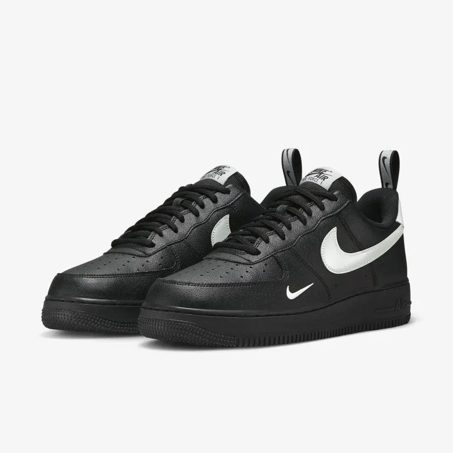 Кросівки Nike Air Force 1 Low '07 LV8 DX8967-001
