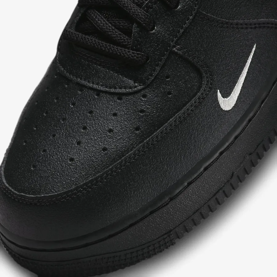 Кросівки Nike Air Force 1 Low '07 LV8 DX8967-001