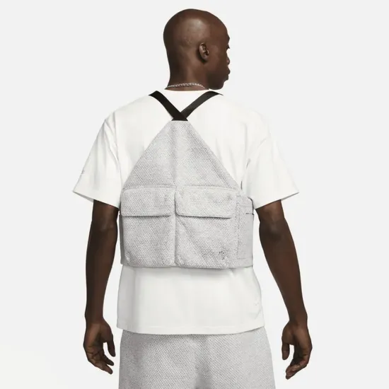 Жилетка Nike Forward Utility Vest DX9403-077
