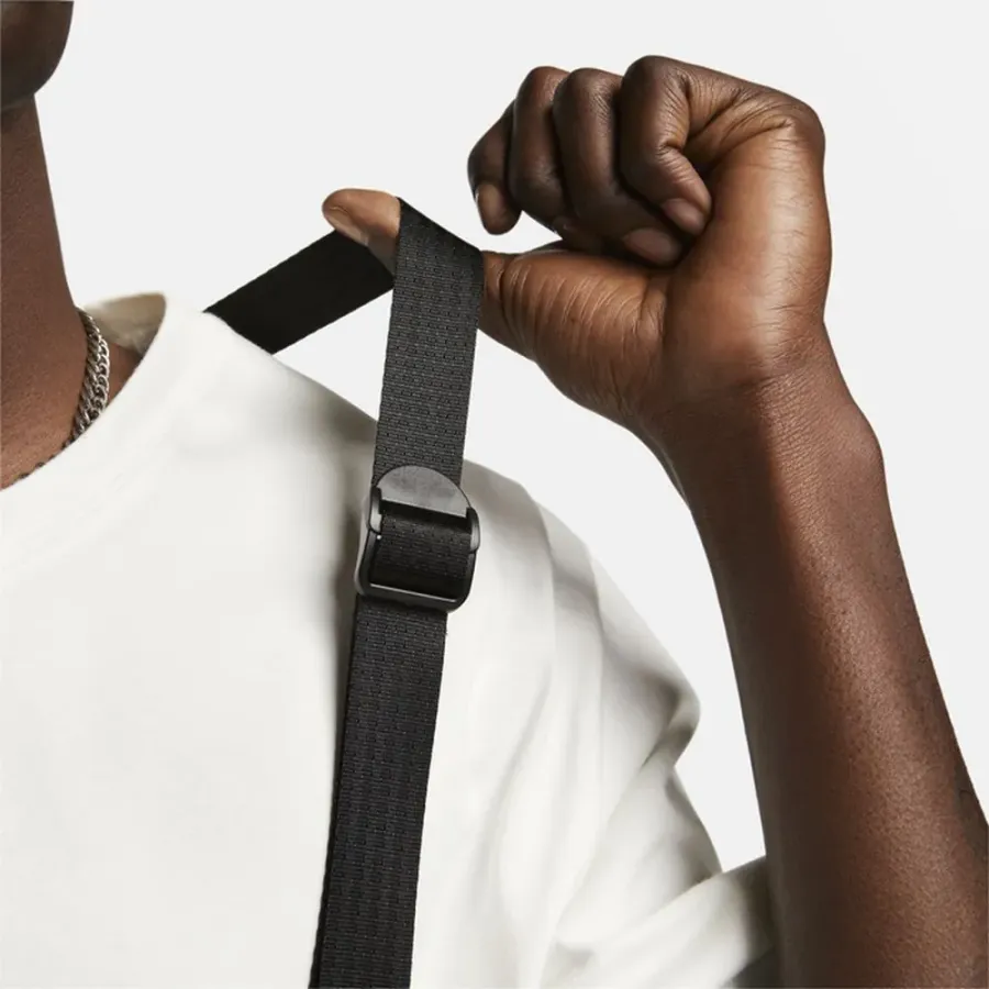 Жилетка Nike Forward Utility Vest DX9403-077