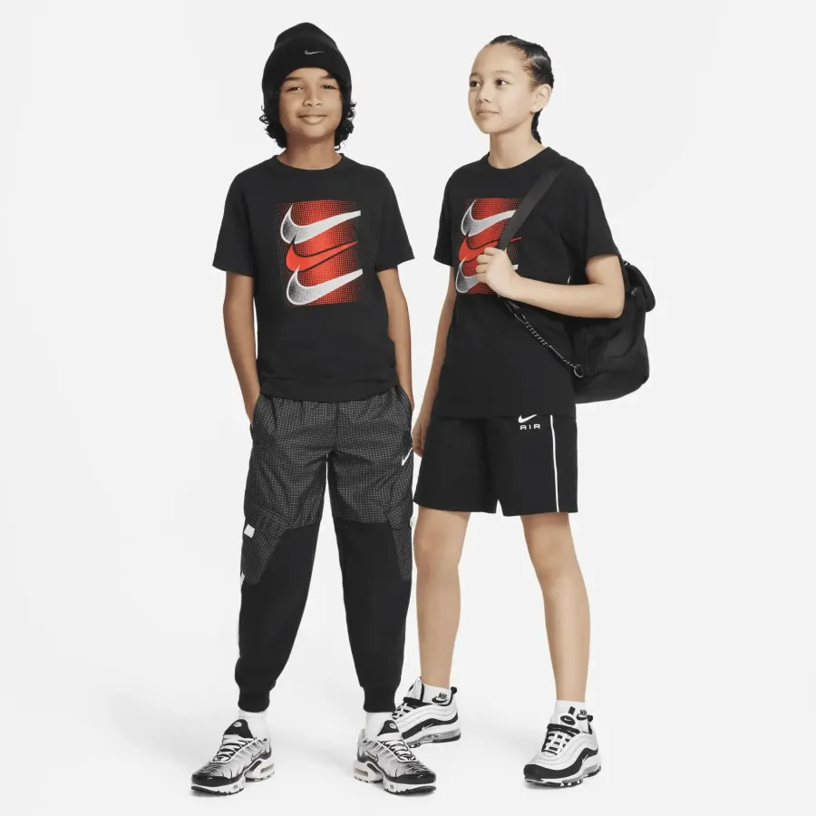 Футболка Nike Sportswear Tee Core Brandmark 4 DX9525-010
