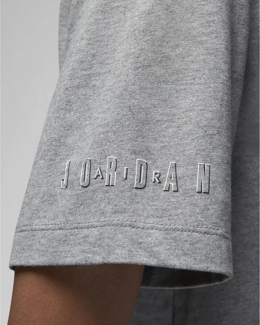 Футболка Nike Air Jordan Essentials ESS SS Crew 3 DX9581-091