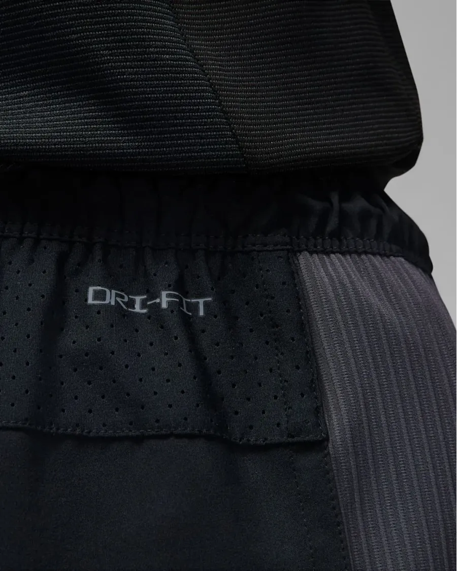 Шорти Nike Air Jordan Dri-Fit Sport DZ0573-010