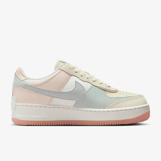 Кросівки Nike Air Force 1 Shadow DZ1847-105