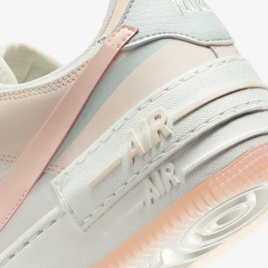 Кросівки Nike Air Force 1 Shadow DZ1847-105
