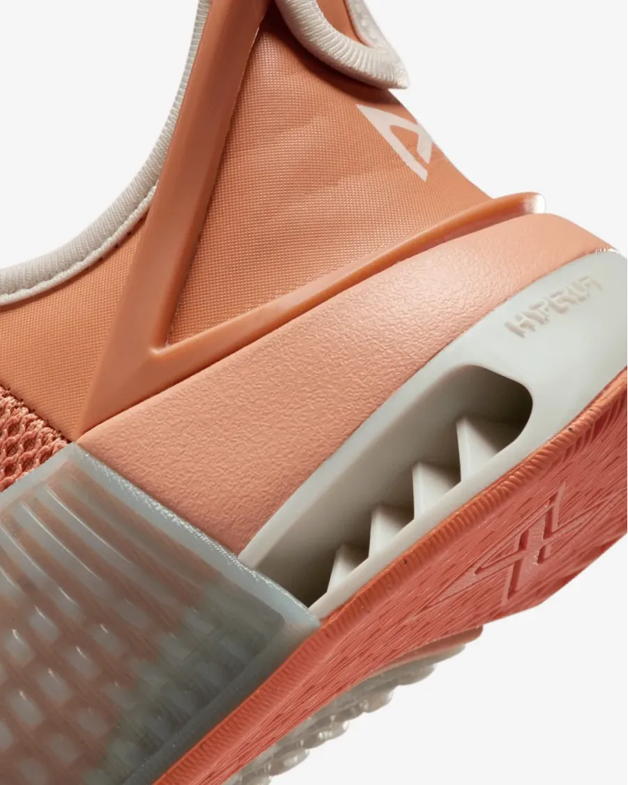 Кросівки Nike Metcon 9 FlyEase DZ2540-200