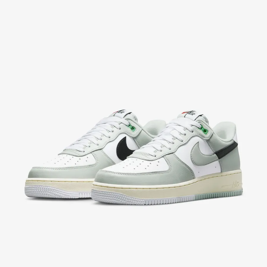 Кросівки Nike Air Force 1 Low DZ2660-001