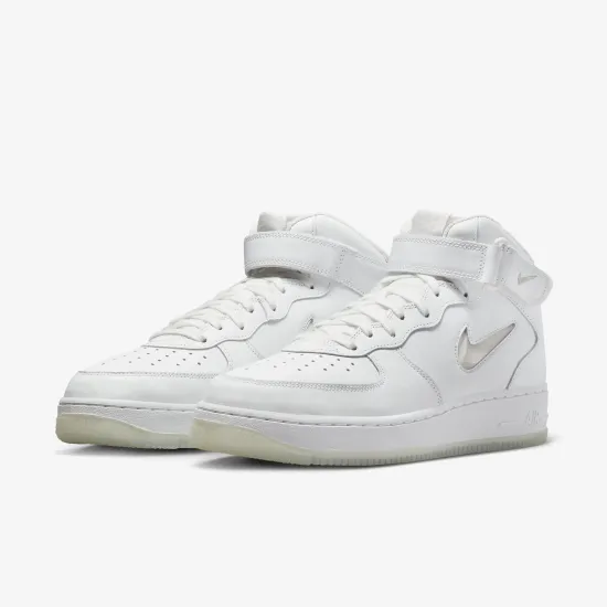Кросівки Nike Air Force 1 Mid '07 DZ2672-101