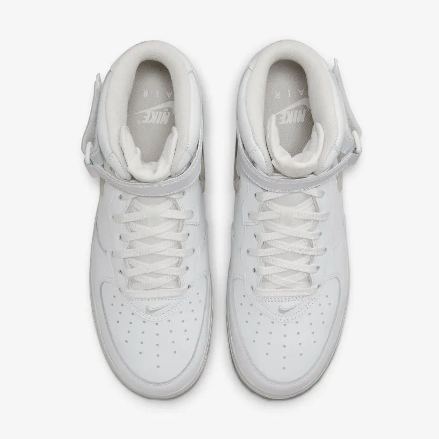 Кросівки Nike Air Force 1 Mid '07 DZ2672-101