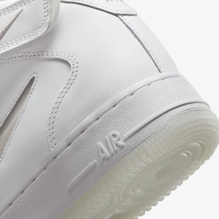 Кросівки Nike Air Force 1 Mid '07 DZ2672-101