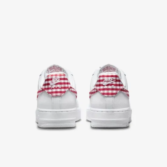 Кросівки Nike Air Force 1 07 Ess Trend DZ2784-101