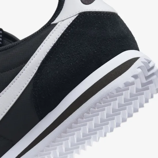 Кросівки Nike Cortez DZ2795-001