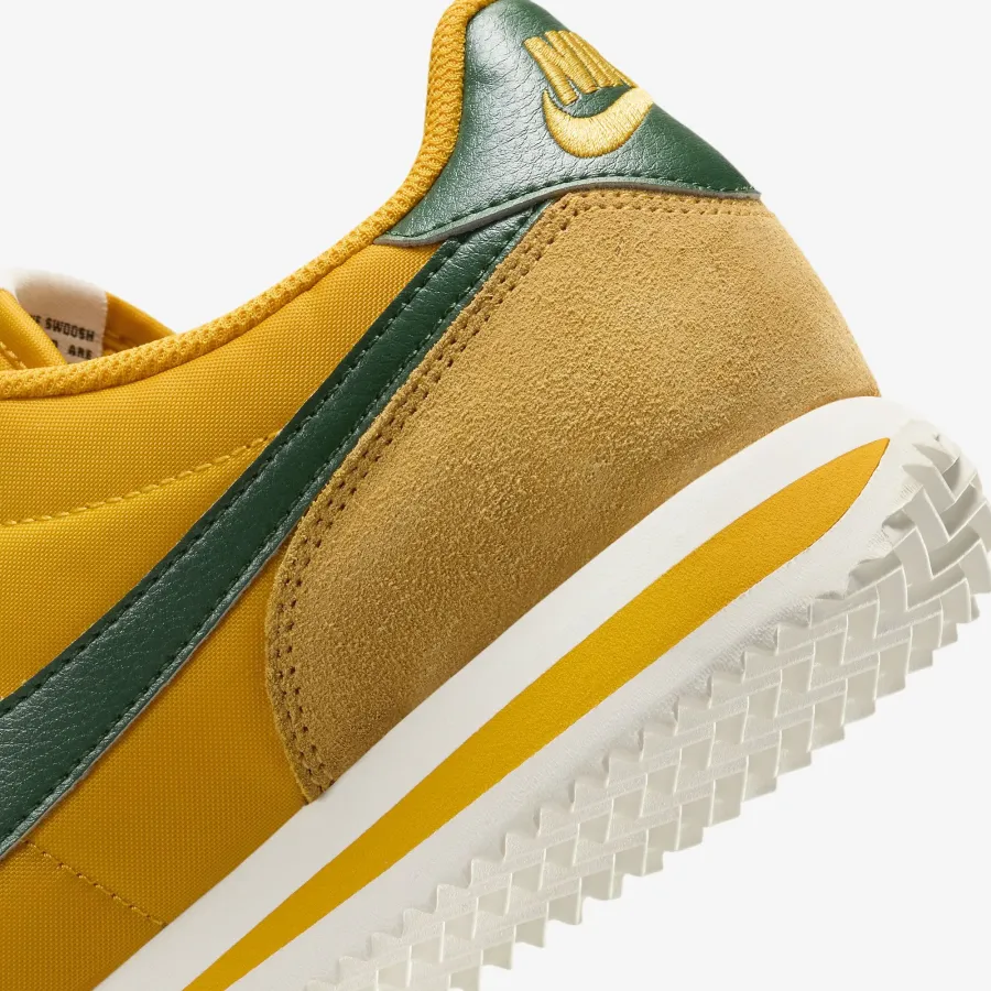 Кросівки Nike Cortez DZ2795-702