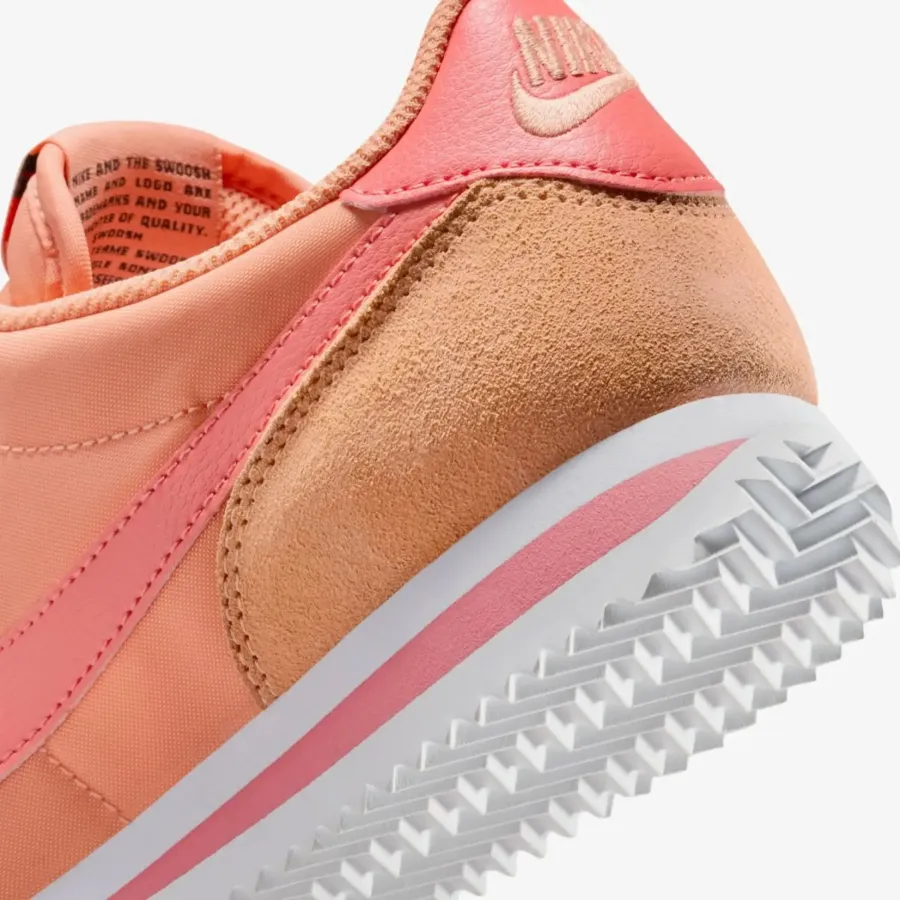 Кросівки Nike Cortez DZ2795-800