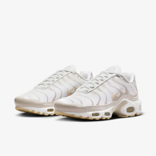 Кросівки Nike Air Max Plus Premium DZ2832-101