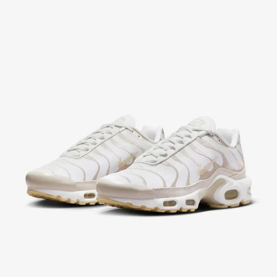 Кросівки Nike Air Max Plus Premium DZ2832-101