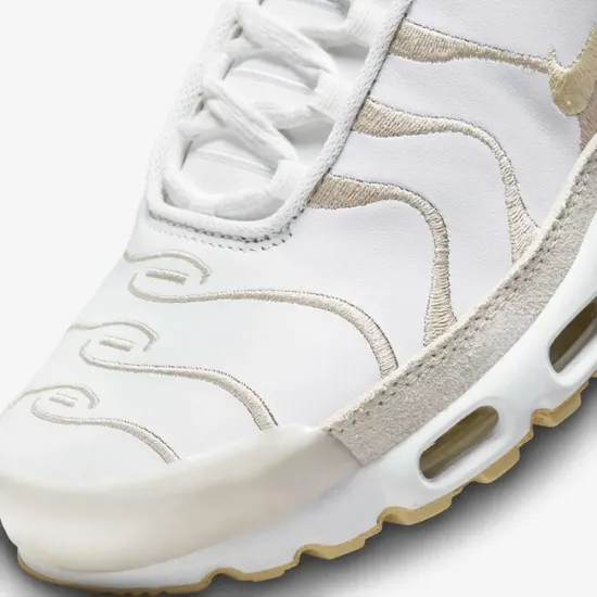 Кросівки Nike Air Max Plus Premium DZ2832-101