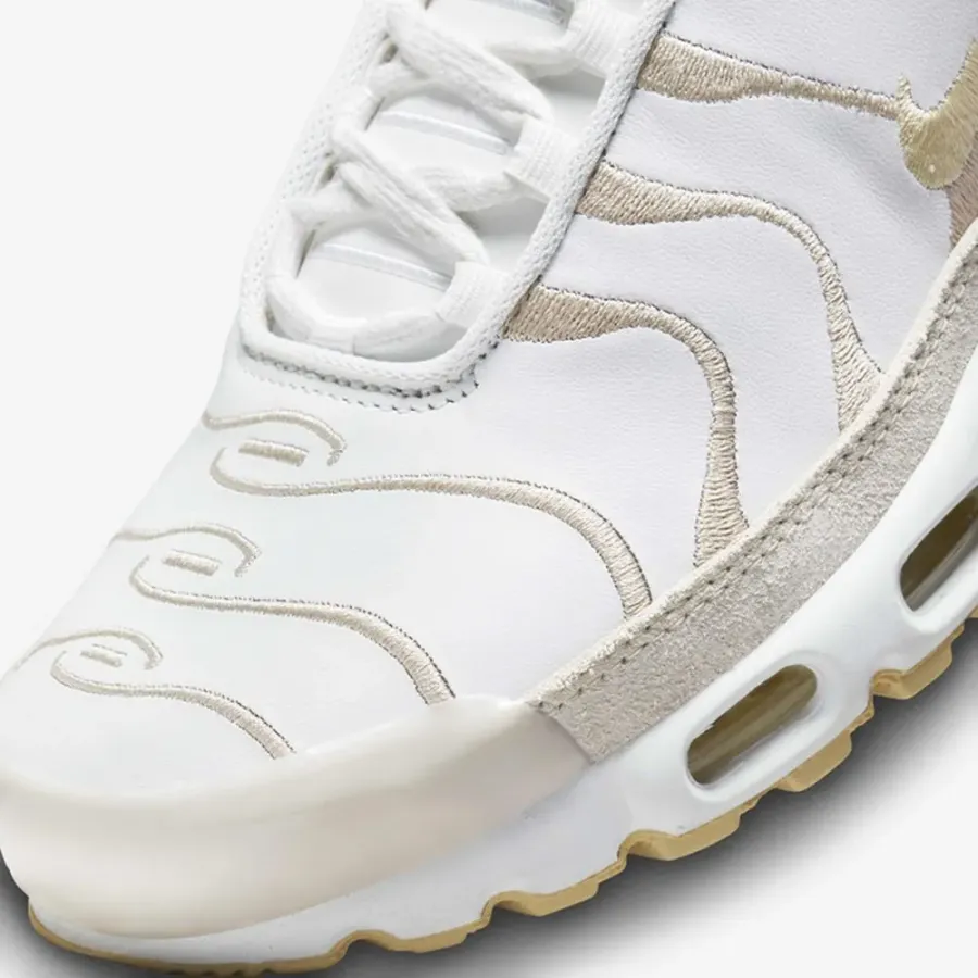 Кросівки Nike Air Max Plus Premium DZ2832-101
