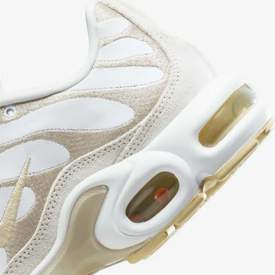 Кросівки Nike Air Max Plus Premium DZ2832-101