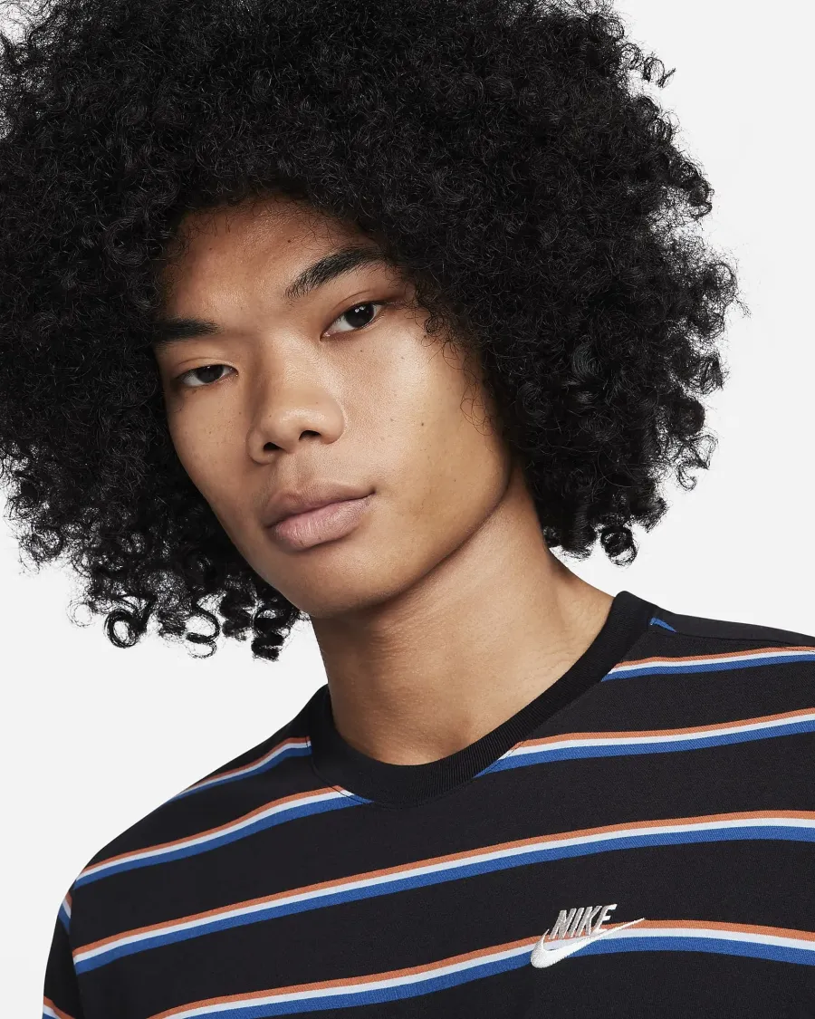 Футболка Nike Sportswear Club Stripe Tee DZ2985-011